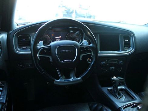 Used 2018 Dodge Charger SRT Hellcat w/ Harman/Kardon Audio Group image 17