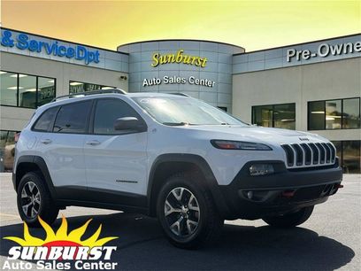Used 2015 Jeep Cherokee Trailhawk w/ Comfort/Convenience Group
