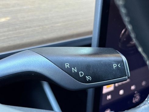 Used 2019 Tesla Model 3 RWD image 22
