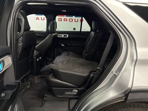 Used 2023 Ford Explorer ST-Line w/ Class IV Trailer Tow Package AWD/4WD image 26