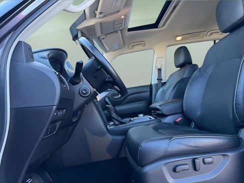 Used 2024 INFINITI QX80 Luxe image 22