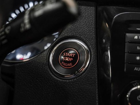 Used 2020 Nissan Rogue SL image 19