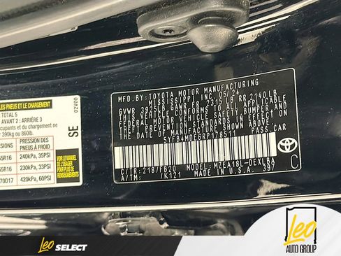 Used 2024 Toyota Corolla LE FWD image 29