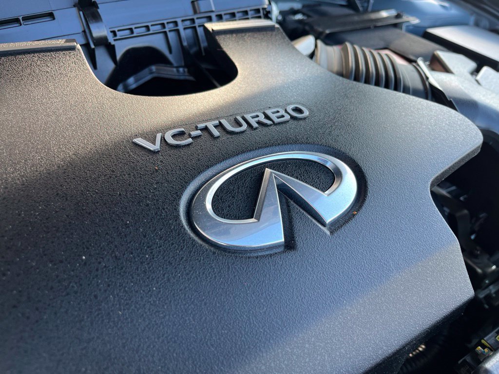 Used 2022 INFINITI QX50 Essential AWD/4WD image 16
