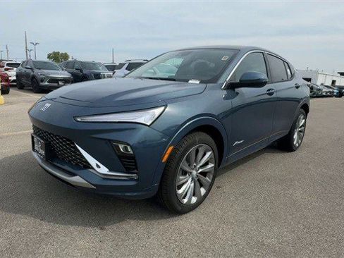 New 2026 Buick Envista Avenir image 4