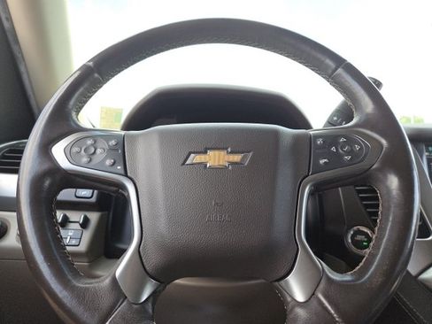 Used 2018 Chevrolet Suburban LT w/ LT Signature Package AWD/4WD image 20