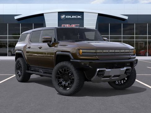 New 2026 GMC Hummer EV SUV w/ LPO, Dark Essentials Package image 7