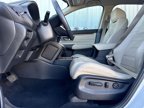 Used 2020 Honda CR-V Touring image 21