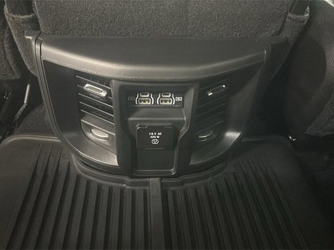 Used 2024 RAM 3500 Laramie image 26