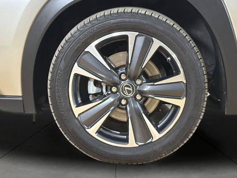 Used 2022 Lexus UX 200 w/ Accessory Package (Z2) FWD image 25