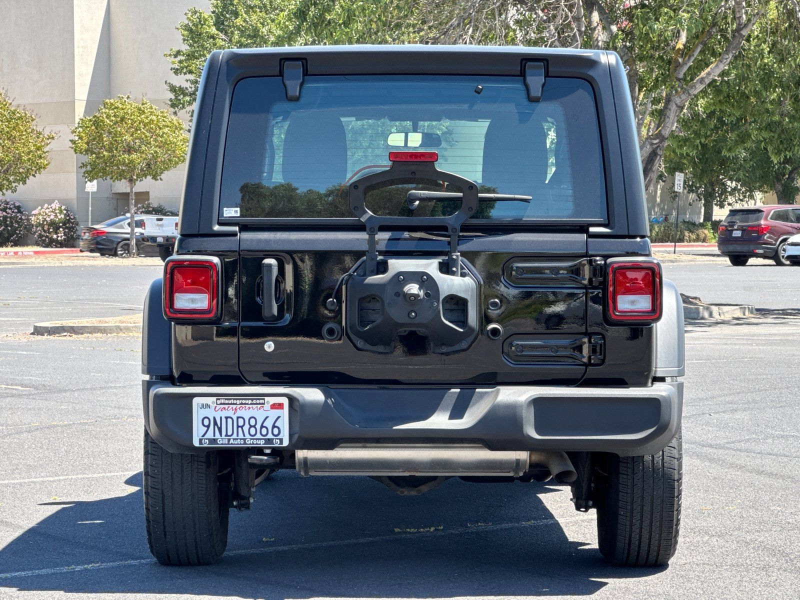 Used 2024 Jeep Wrangler Unlimited Sport AWD/4WD image 5