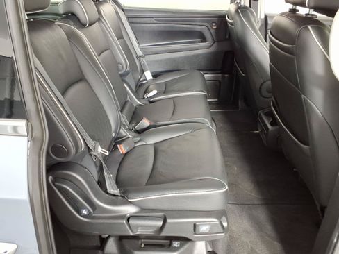 Used 2023 Honda Odyssey Elite image 12