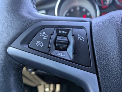 Used 2017 Buick Cascada Premium image 23