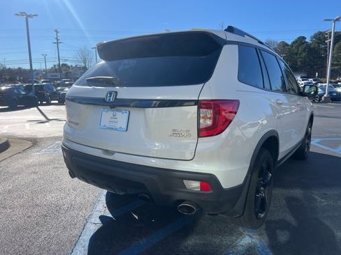 Certified 2020 Honda Passport Elite image 6