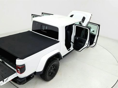 Used 2020 Jeep Gladiator Rubicon AWD/4WD image 23