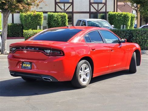 Certified 2022 Dodge Charger SXT image 5