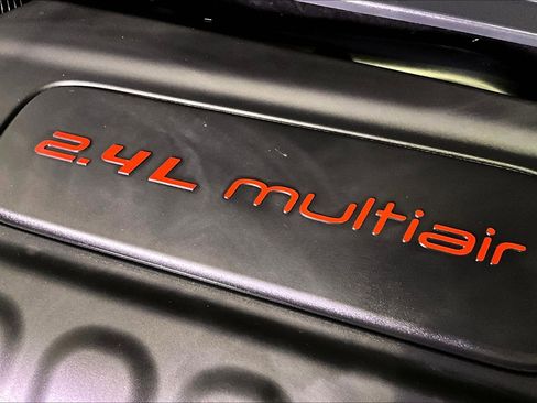 Used 2022 Jeep Compass Latitude image 30