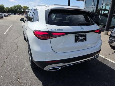 New 2026 Mercedes-Benz GLC 300 image 3