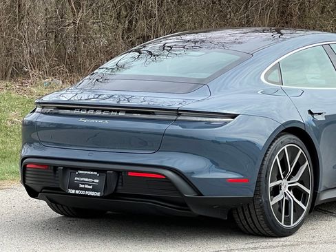 New 2026 Porsche Taycan 4S AWD/4WD image 10