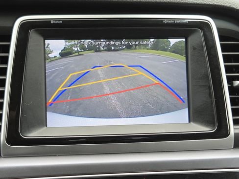 Used 2019 Hyundai Sonata Limited FWD image 10