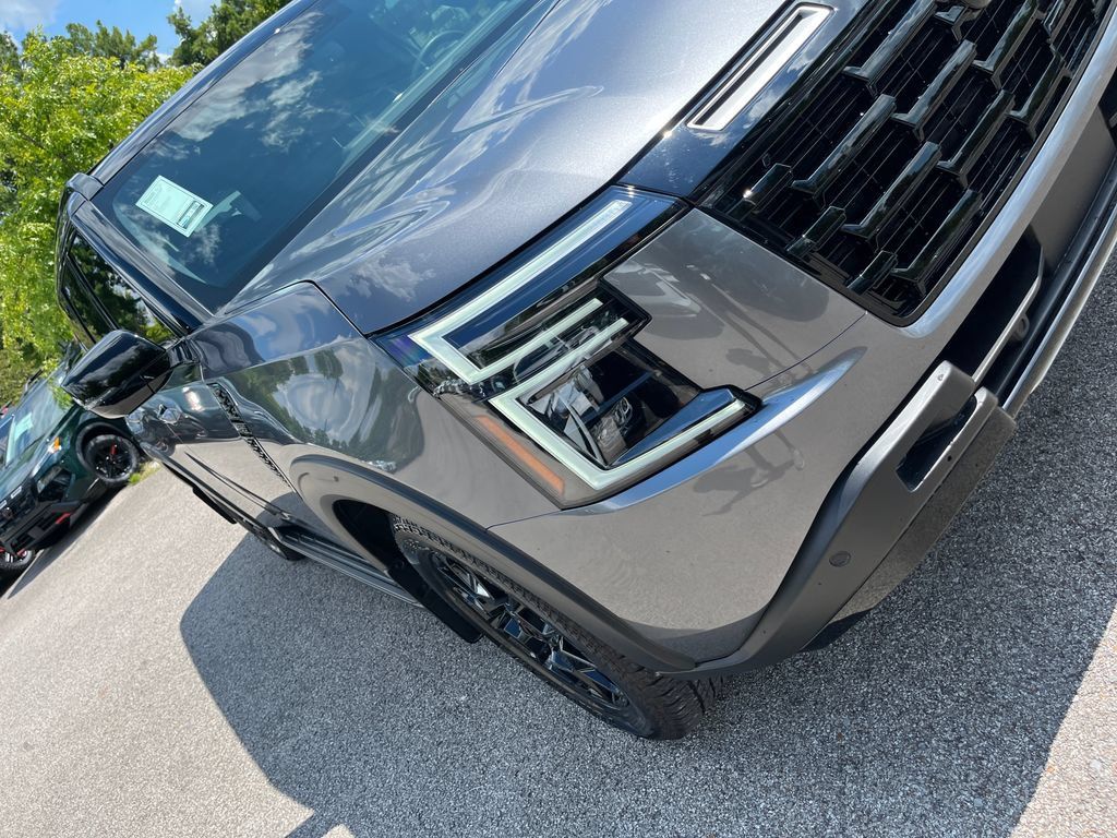 Certified 2026 Nissan Armada PRO-4X AWD/4WD image 39