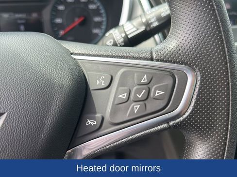 Used 2022 Chevrolet Equinox LS AWD/4WD image 23