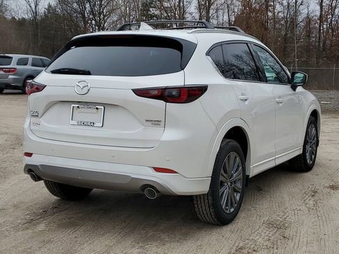 New 2025 MAZDA CX-5 Signature AWD/4WD image 3