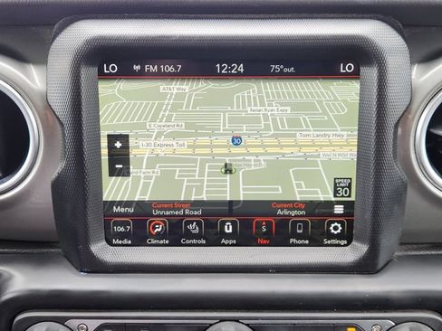 Used 2023 Jeep Wrangler Unlimited Sahara w/ Cold Weather Group AWD/4WD image 16