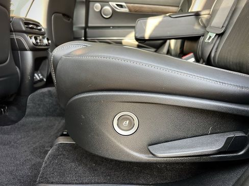 Used 2022 Genesis GV80 3.5T w/ Advanced Package 06 image 27