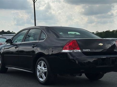 Used 2014 Chevrolet Impala Police FWD image 8