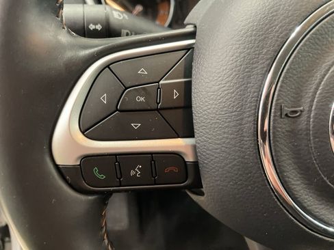 Used 2020 Jeep Compass Latitude AWD/4WD image 28