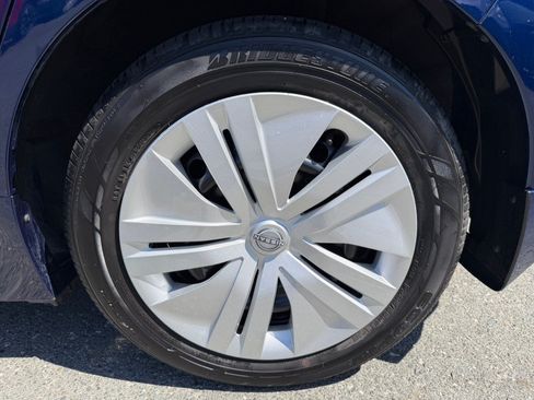 Used 2025 Nissan Leaf S FWD image 52