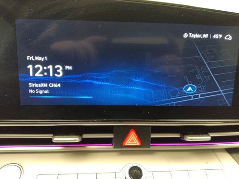 Used 2023 Hyundai Elantra Limited w/ Winter Weather Package FWD image 25