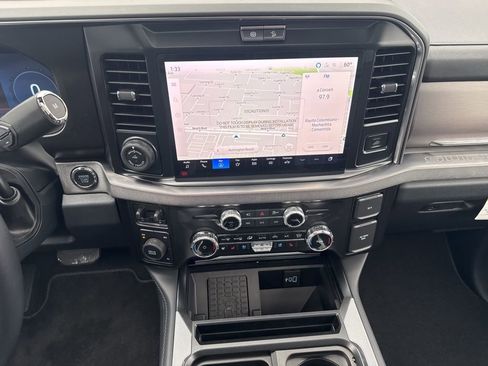 Used 2026 Ford F450 Platinum w/ FX4 Off-Road Package image 22