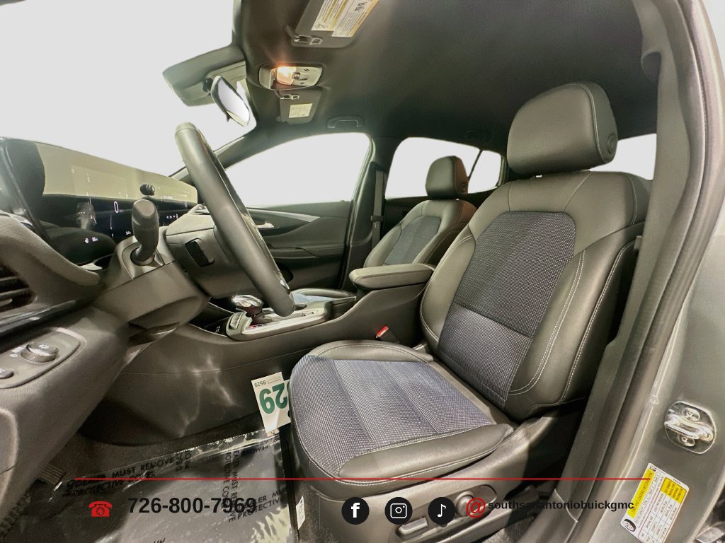 Certified 2025 Buick Envista Preferred w/ Convenience I Package FWD image 22