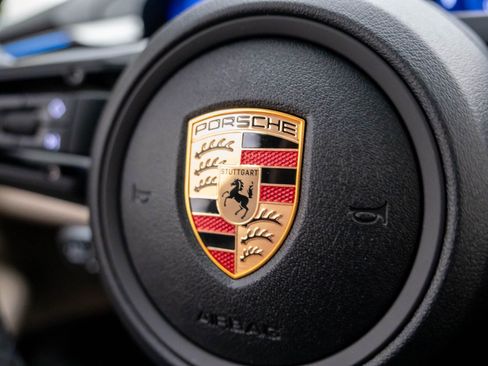 New 2026 Porsche Macan 4 Electric AWD/4WD image 20