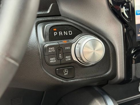 Used 2025 RAM 1500 Laramie w/ Sport Appearance Package AWD/4WD image 21