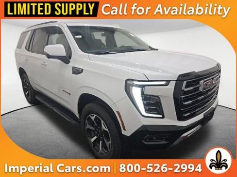 Used 2025 GMC Yukon AT4 image 1