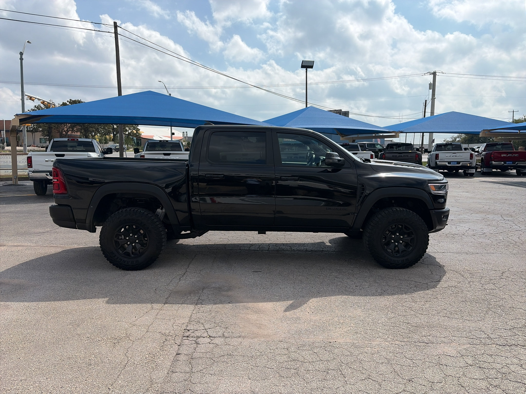 Used 2026 RAM 1500 RHO AWD/4WD image 2