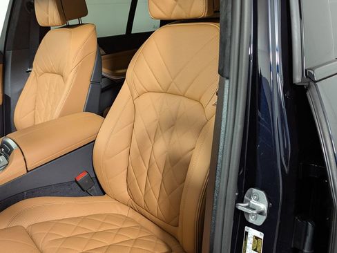 New 2026 BMW X5 xDrive50e image 16