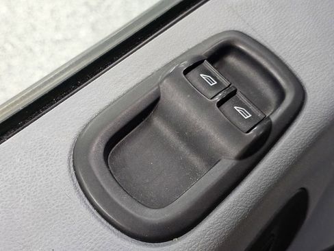 Used 2016 Ford Transit 250 130 Low Roof w/ Exterior Upgrade Package image 24