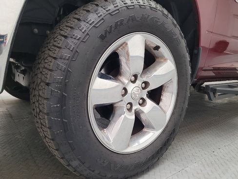 Used 2018 RAM 1500 Big Horn AWD/4WD image 31