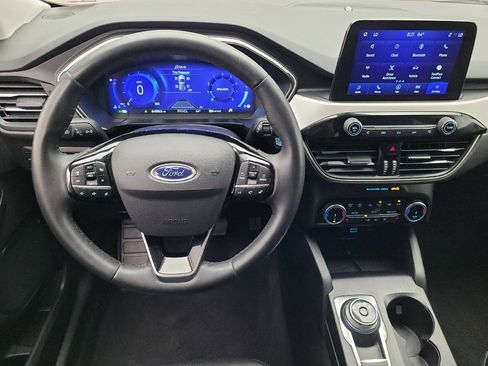 Used 2022 Ford Escape SEL w/ Technology Package image 22