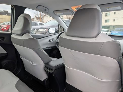 Used 2021 Toyota Prius Prime XLE w/ Carpet Mat Package (TMS) image 15