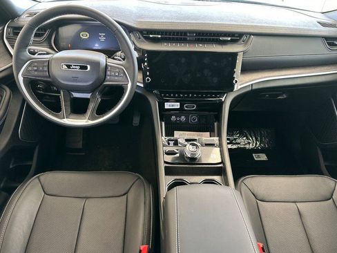 New 2026 Jeep Grand Cherokee L Limited AWD/4WD image 13