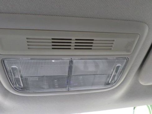 Used 2017 Honda HR-V LX image 20