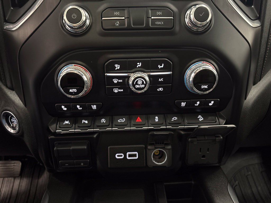 Used 2019 GMC Sierra 1500 AT4 w/ Off Road Performance Package AWD/4WD image 21