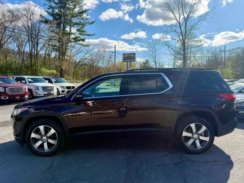 Used 2020 Chevrolet Traverse LT w/ LT Premium Package AWD/4WD image 5