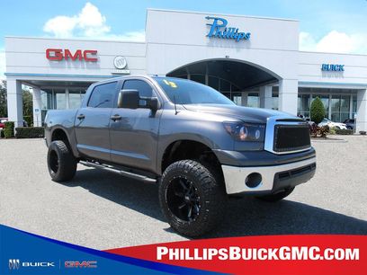 Used 2013 Toyota Tundra 2WD CrewMax w/ SR5 Pkg