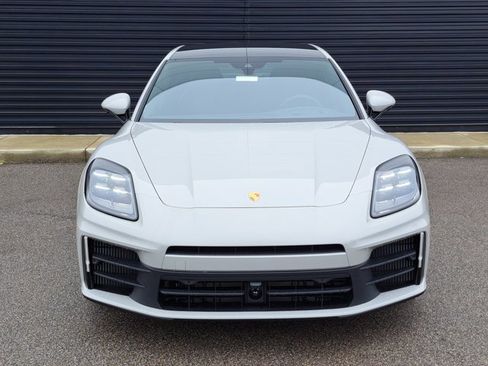 New 2026 Porsche Panamera 4 image 10